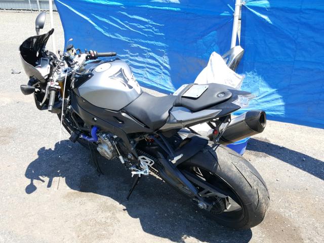 WB10D6007HZ709813 - 2017 BMW S 1000 RR BLACK photo 3