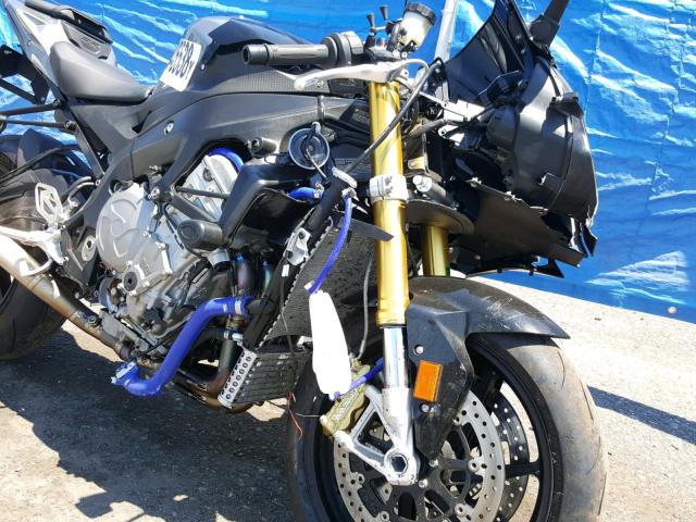 WB10D6007HZ709813 - 2017 BMW S 1000 RR BLACK photo 9