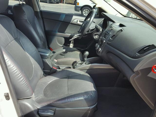 KNAFW4A33C5543940 - 2012 KIA FORTE SX SILVER photo 5