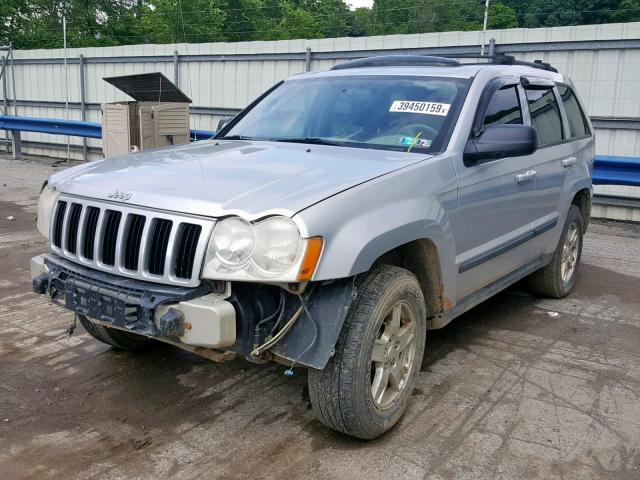 1J8GR48K57C583586 - 2007 JEEP GRAND CHER SILVER photo 2