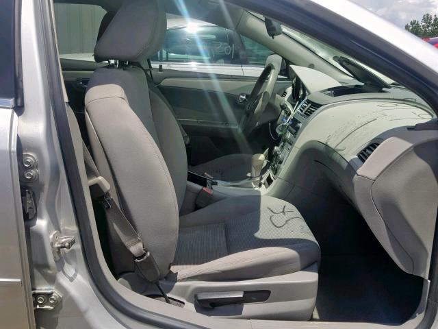 1G1ZC5E17BF356001 - 2011 CHEVROLET MALIBU 1LT 银色 照片 5