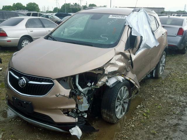 KL4CJASB3JB514763 - 2018 BUICK ENCORE PRE BROWN photo 2