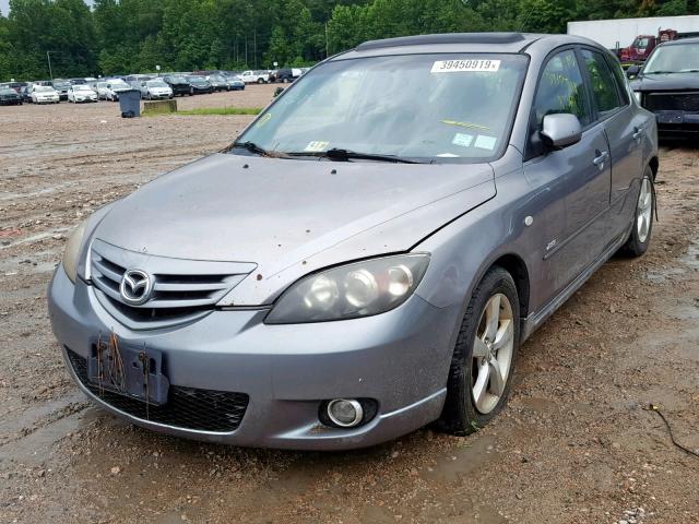 JM1BK343051294607 - 2005 MAZDA 3 HATCHBAC GRAY photo 2