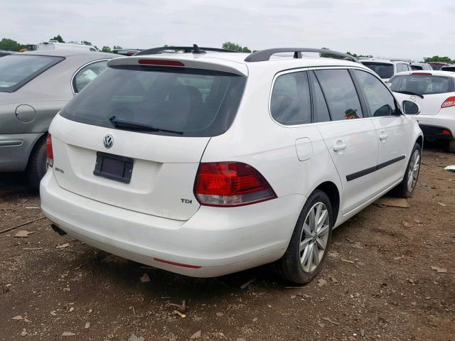 3VWPL7AJ9DM666991 - 2013 VOLKSWAGEN JETTA TDI WHITE photo 4