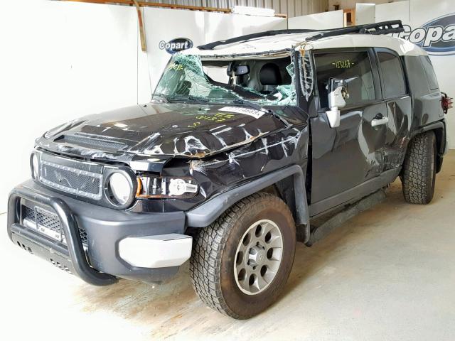 JTEBU4BF2DK150137 - 2013 TOYOTA FJ CRUISER BLACK photo 2