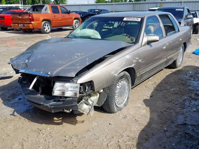 1G6KE54Y1XU796545 - 1999 CADILLAC DEVILLE DE TAN photo 2