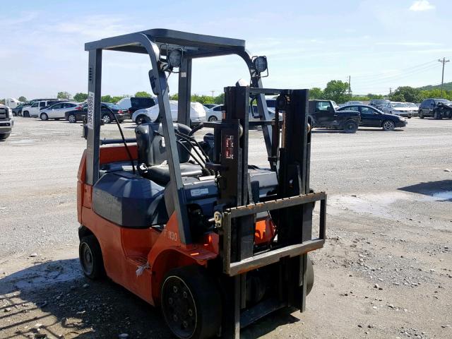 87840 - 2004 TOYOTA FORKLIFT ORANGE photo 1