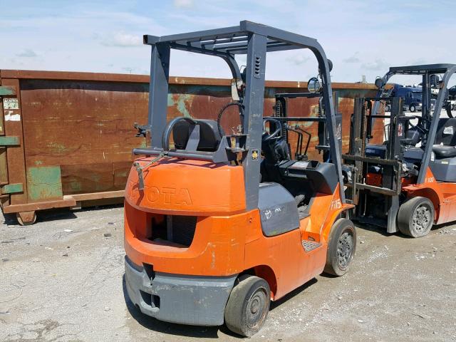 86581 - 2004 TOYOTA FORKLIFT ORANGE photo 4