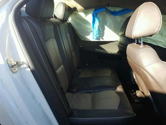 1G1ZE5E79BF395185 - 2011 CHEVROLET MALIBU LTZ 白色 照片 6