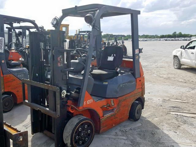 85681 - 2004 TOYOTA FORKLIFT ORANGE photo 2