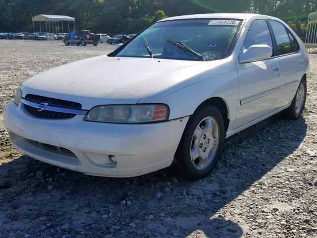 1N4DL01D2YC213963 - 2000 NISSAN ALTIMA XE WHITE photo 2