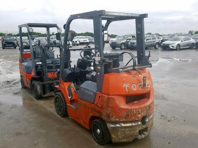 80113 - 2003 TOYOTA FORKLIFT ORANGE photo 3