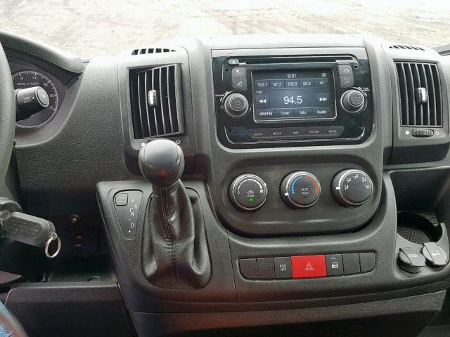 3C6TRVBG5HE547317 - 2017 RAM PROMASTER 白色 照片 9