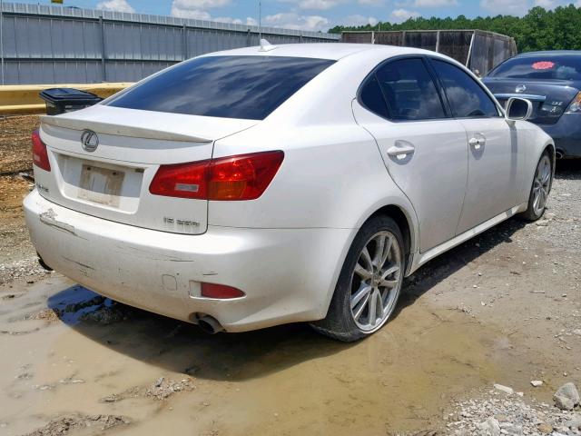 JTHBK262675043809 - 2007 LEXUS IS 250 WHITE photo 4