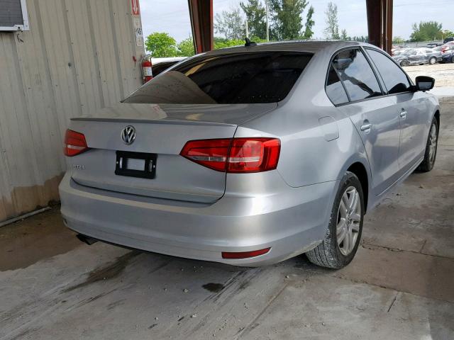 3VW2K7AJXFM256779 - 2015 VOLKSWAGEN JETTA BASE SILVER photo 4