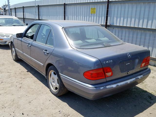 WDBJF72F7VA205103 - 1997 MERCEDES-BENZ E 420 GRAY photo 3