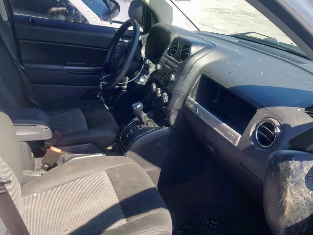 1C4NJDBB4ED523398 - 2014 JEEP COMPASS SP Ақ фото 5