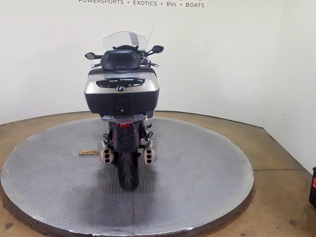 WB1061202CZZ22901 - 2012 BMW K1600 GTL SILVER photo 9