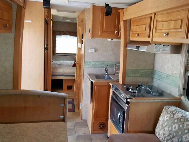 1FDXE45S98DA03397 - 2008 FOUR MOTORHOME WHITE photo 6