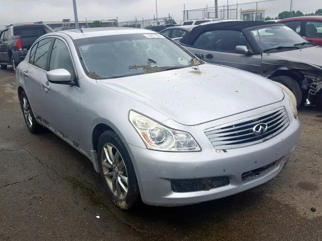 JNKCV61FX9M053829 - 2009 INFINITI G37 SILVER photo 1