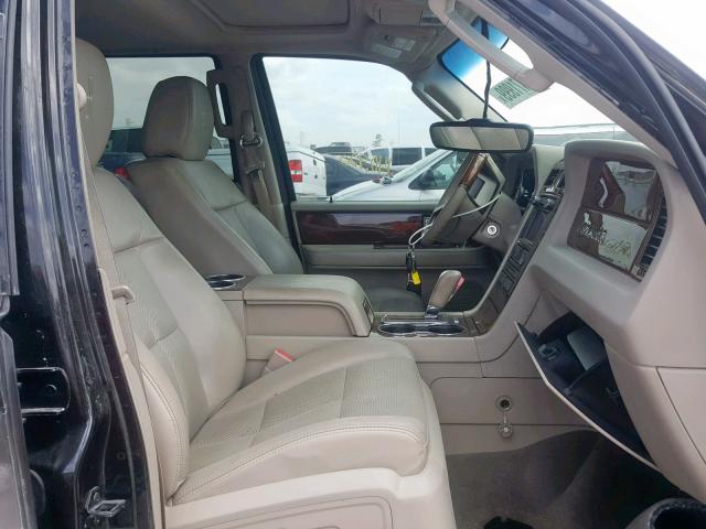 5LMJJ2H51BEJ05061 - 2011 LINCOLN NAVIGATOR BLACK photo 5