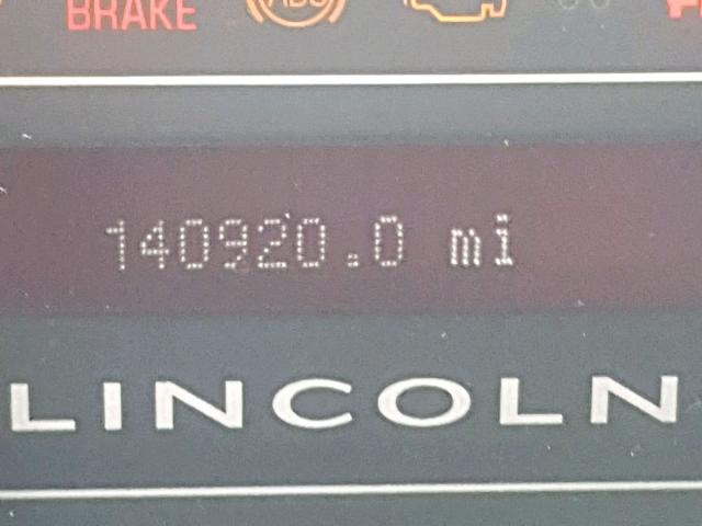 5LMJJ2H51BEJ05061 - 2011 LINCOLN NAVIGATOR BLACK photo 8