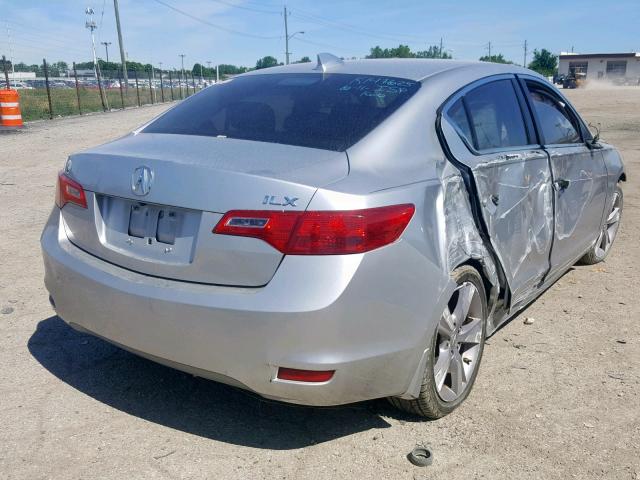 19VDE2E58DE000949 - 2013 ACURA ILX 24 PRE 银色 照片 4