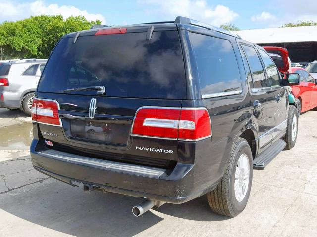 5LMFU27557LJ18168 - 2007 LINCOLN NAVIGATOR BLACK photo 4