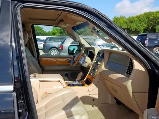 5LMFU27557LJ18168 - 2007 LINCOLN NAVIGATOR BLACK photo 5