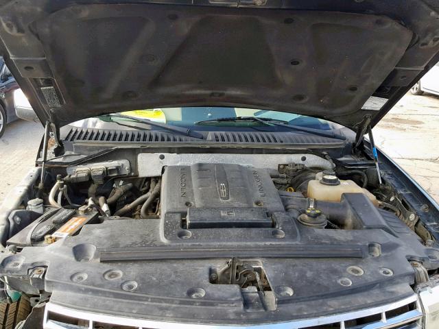 5LMFU27557LJ18168 - 2007 LINCOLN NAVIGATOR BLACK photo 7