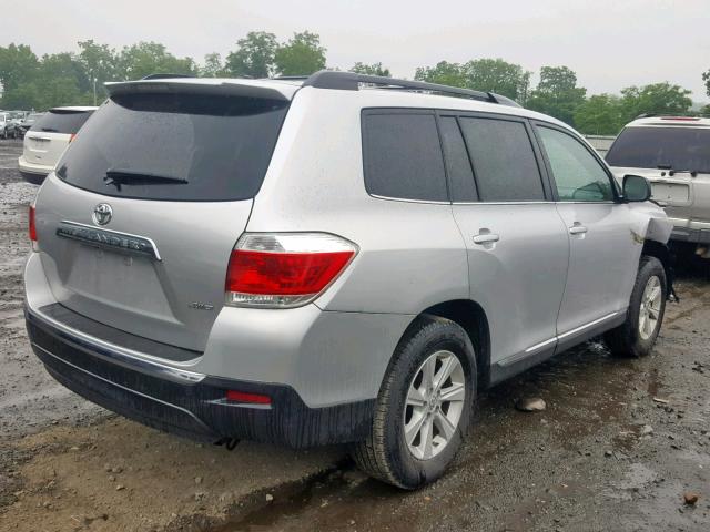 5TDBK3EH8BS073815 - 2011 TOYOTA HIGHLANDER SILVER photo 4