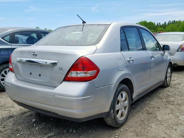 3N1BC11E27L442665 - 2007 NISSAN VERSA S SILVER photo 4