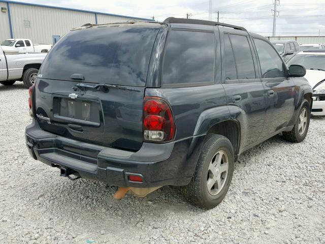 1GNDS13S262298862 - 2006 CHEVROLET TRAILBLAZE BLACK photo 4