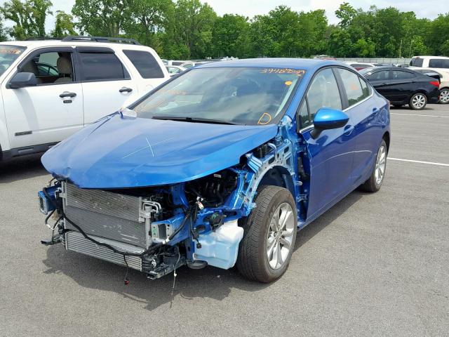 1G1BH5SE3K7113807 - 2019 CHEVROLET CRUZE BLUE photo 2