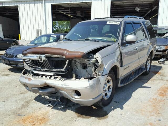 5LMEU27R91LJ09902 - 2001 LINCOLN NAVIGATOR 棕色 照片 2