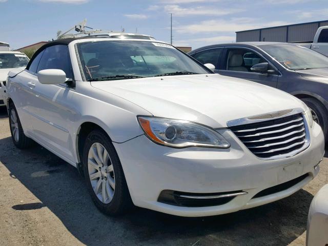 1C3BC2EG3BN592330 - 2011 CHRYSLER 200 TOURIN WHITE photo 1