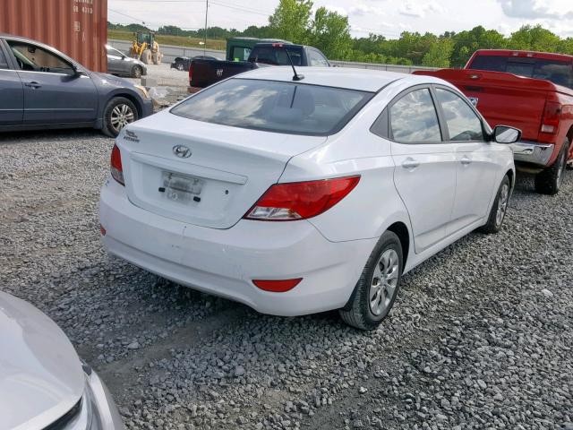 KMHCT4AE1GU044125 - 2016 HYUNDAI ACCENT SE WHITE photo 4