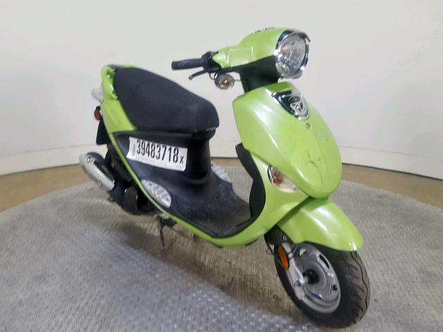 RFVPAC208H1018199 - 2017 GENUINE SCOOTER CO. BUDDY 125 GREEN photo 2