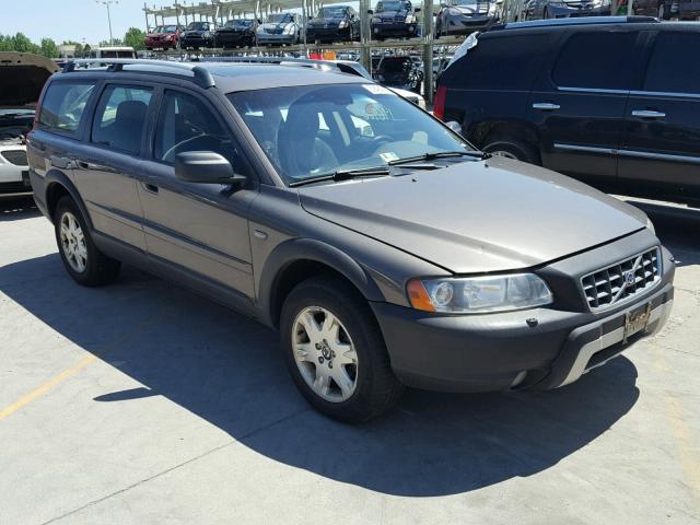 YV4SZ592361233015 - 2006 VOLVO XC70 GRAY photo 1