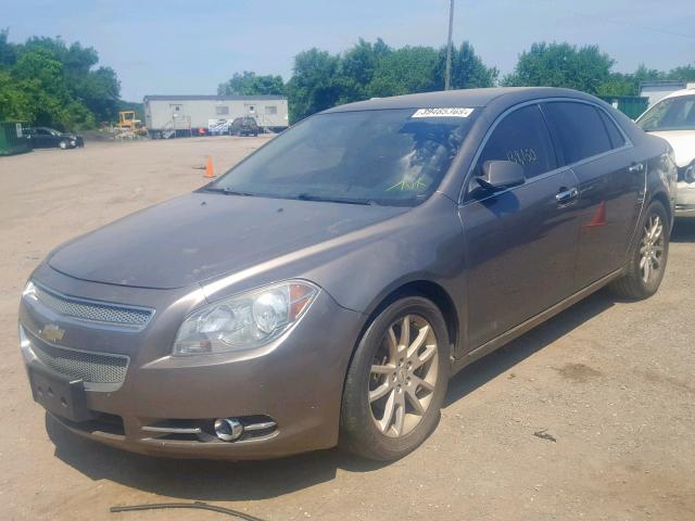1G1ZE5E0XAF311697 - 2010 CHEVROLET MALIBU LTZ ნაცრისფერი ფოტო 2