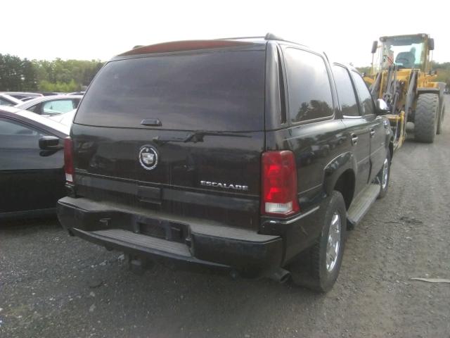 1GYEK63N75R146466 - 2005 CADILLAC ESCALADE L BLACK photo 4