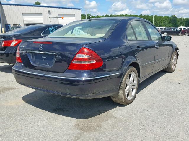 WDBUF56J56A944309 - 2006 MERCEDES-BENZ E 350 BLUE photo 4