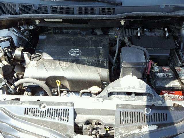 5TDJK3DC1BS010329 - 2011 TOYOTA SIENNA LE GRAY photo 7