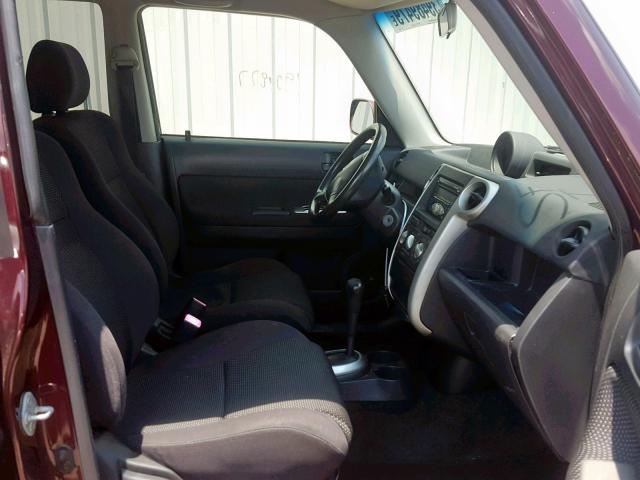 JTLKT324364042721 - 2006 TOYOTA SCION XB MAROON photo 5
