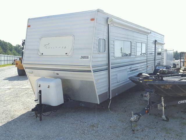 71Z03BB196046217 - 2008 COACH TRAILER WHITE photo 2