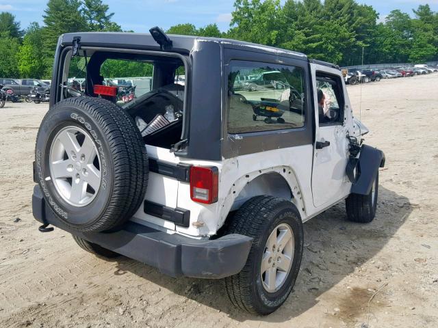 1C4AJWAG6JL815013 - 2018 JEEP WRANGLER S WHITE photo 4