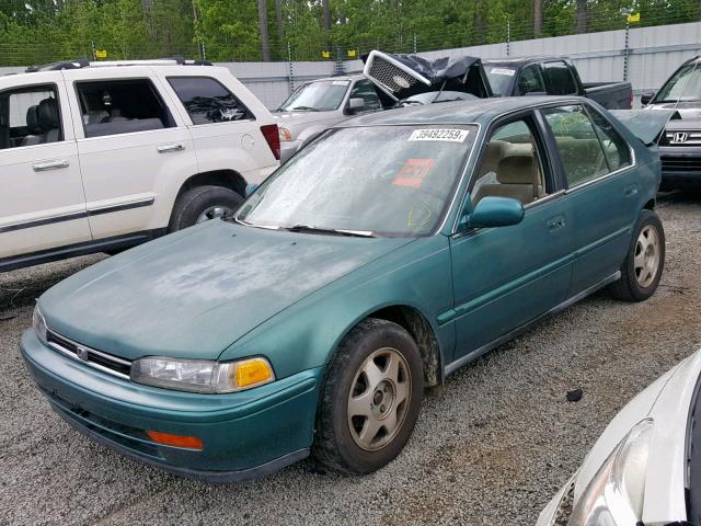 1HGCB7690PA155806 - 1993 HONDA ACCORD 10T GREEN photo 2