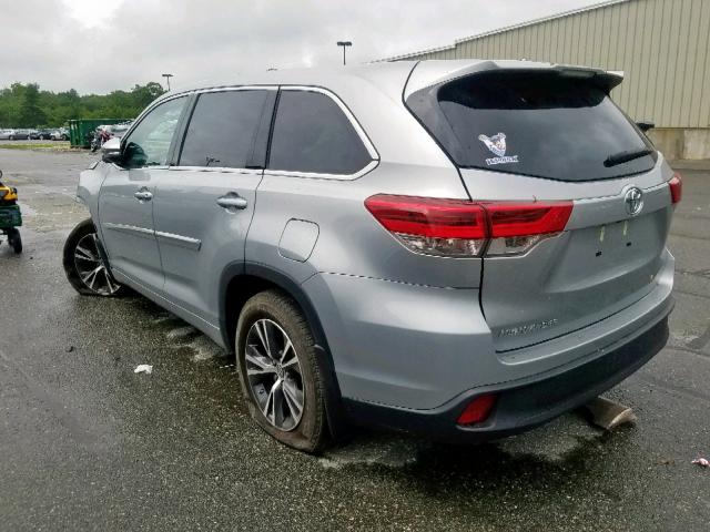 5TDZARFH8HS026036 - 2017 TOYOTA HIGHLANDER SILVER photo 3