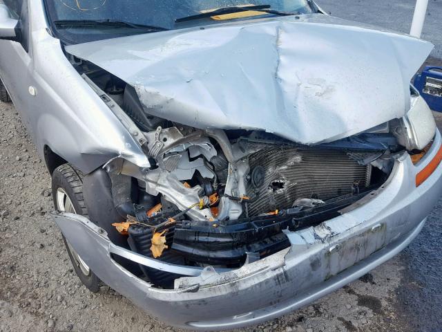 KL1TD56656B669993 - 2006 CHEVROLET AVEO BASE Gümüş foto 9