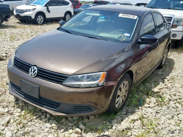 3VW2K7AJ3BM085013 - 2011 VOLKSWAGEN JETTA BASE BROWN photo 2